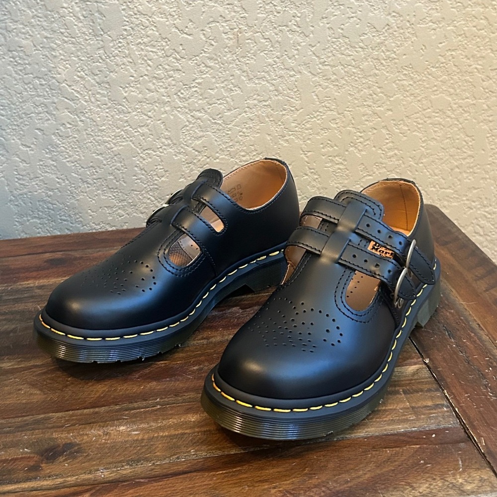 Dr. Martens 8065 Mary Jane Shoes Womens US 8 Black Smooth Leather NWT - Picture 2 of 14